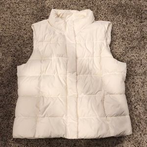 White Gap vest